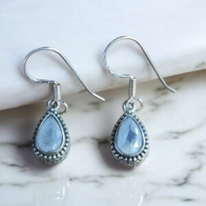 Boucles d’Oreilles en Argent et Pierre de Lune Bleuté