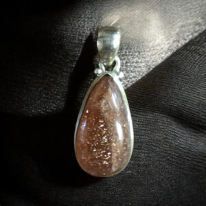 Pendentif en Pierre du Soleil et argent 925