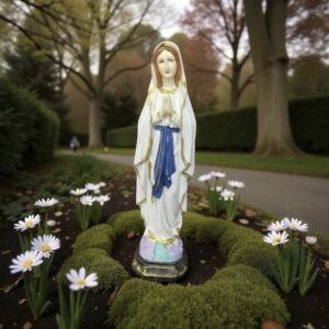 Statue de Sainte Marie de Lourdes peinte à la main
