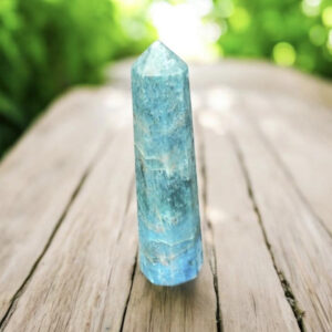 Obélisque en Apatite Bleue