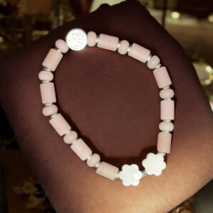 Bracelet Unique en Quartz Rose et Fleur en Nacre