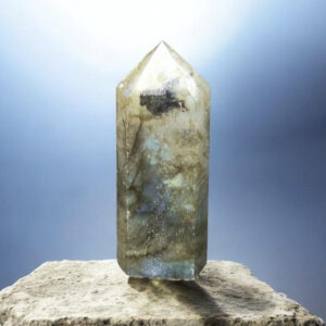 Obélisque en Labradorite Madagascar 2