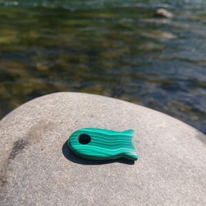 Pendentif en Malachite en forme de Poisson